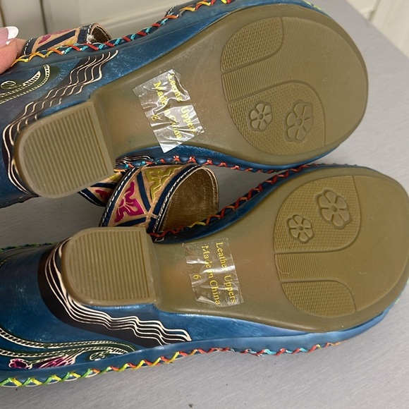 Elite by Corkys Women's Navajo Sandals Blue Pink Floral Leather Detail Sz 6 - Picture 8 of 9